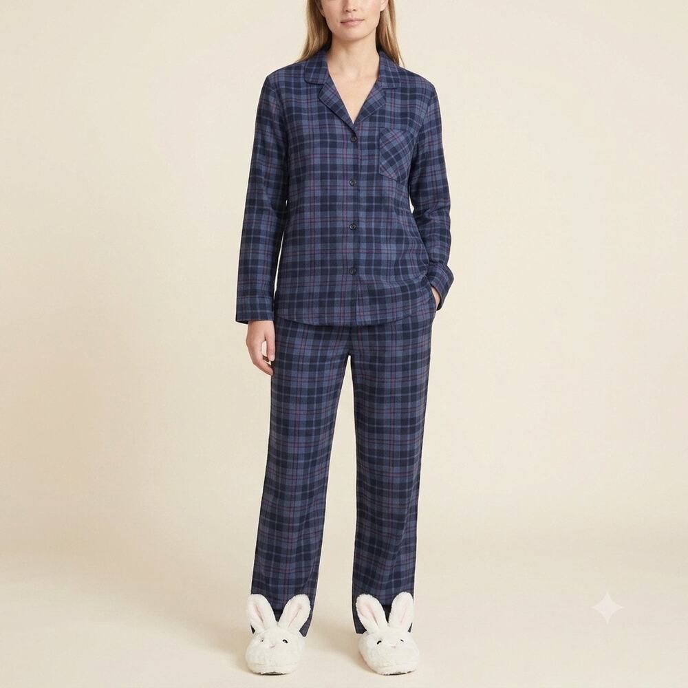 181-Old Navy Flannel Pajamas size XL NWOT / PTP 26